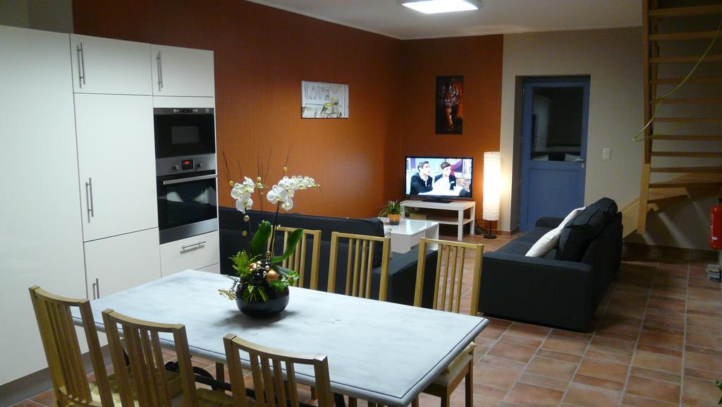 Holiday Home L'Aubepine Tournai Szoba fotó